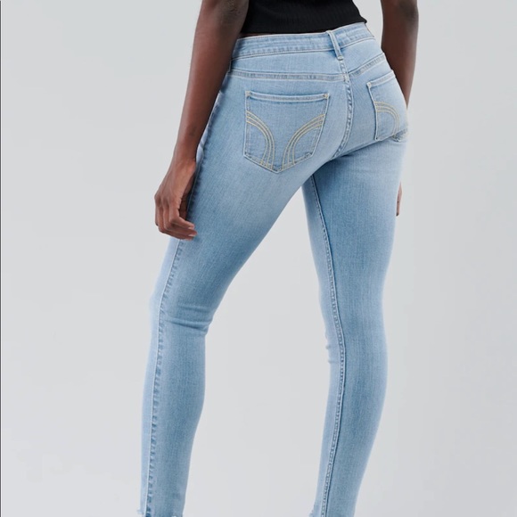Hollister Light Blue Skinny Jeans, Size 7S - Picture 2 of 3